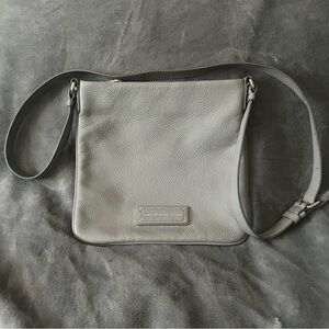 MARC BY MARC JACOBS Gray Leather Crossbody Bag